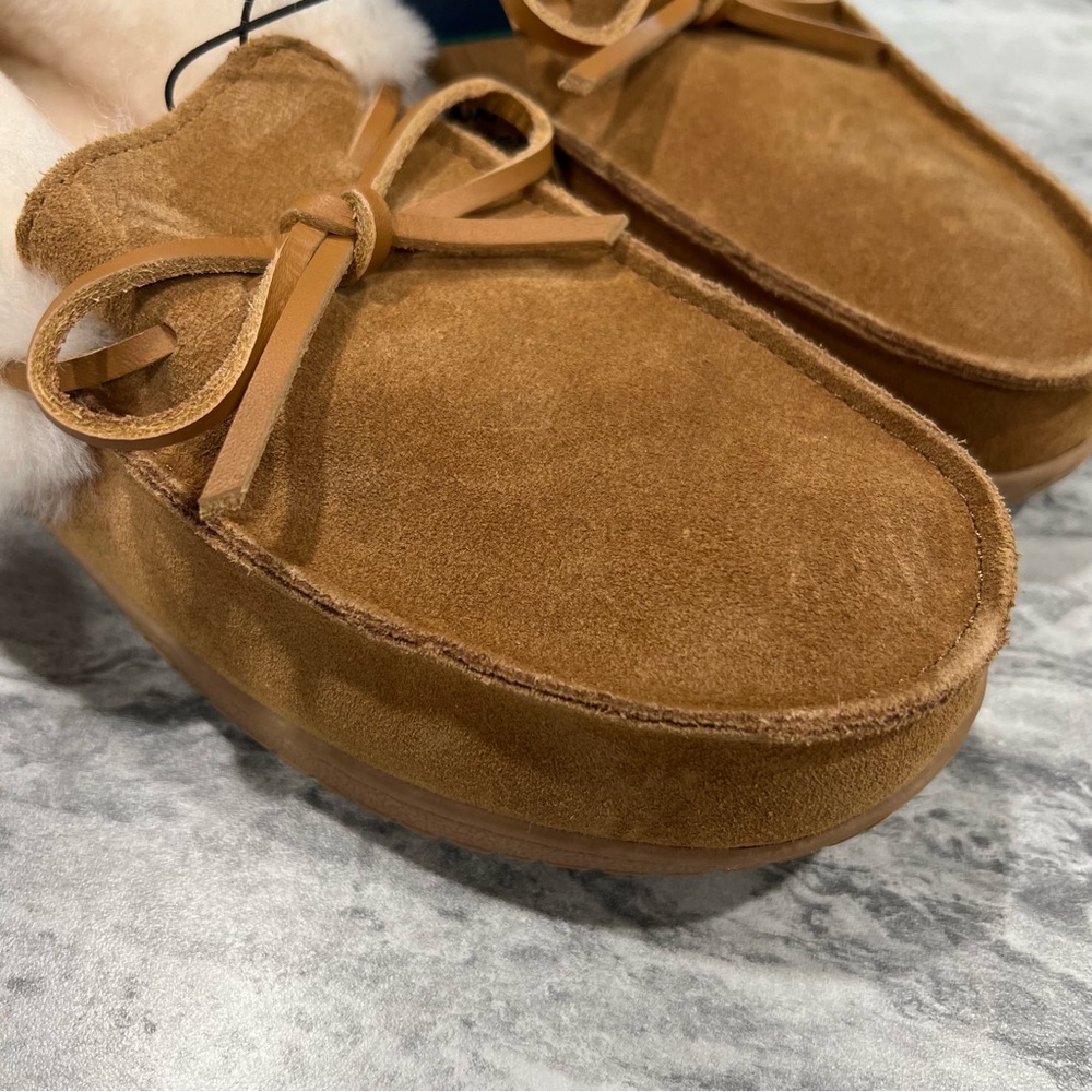 dluxe by dearfoams Women's Shearling Moc with Fur Casing Slippers - Tan 8 - Picture 2 of 5